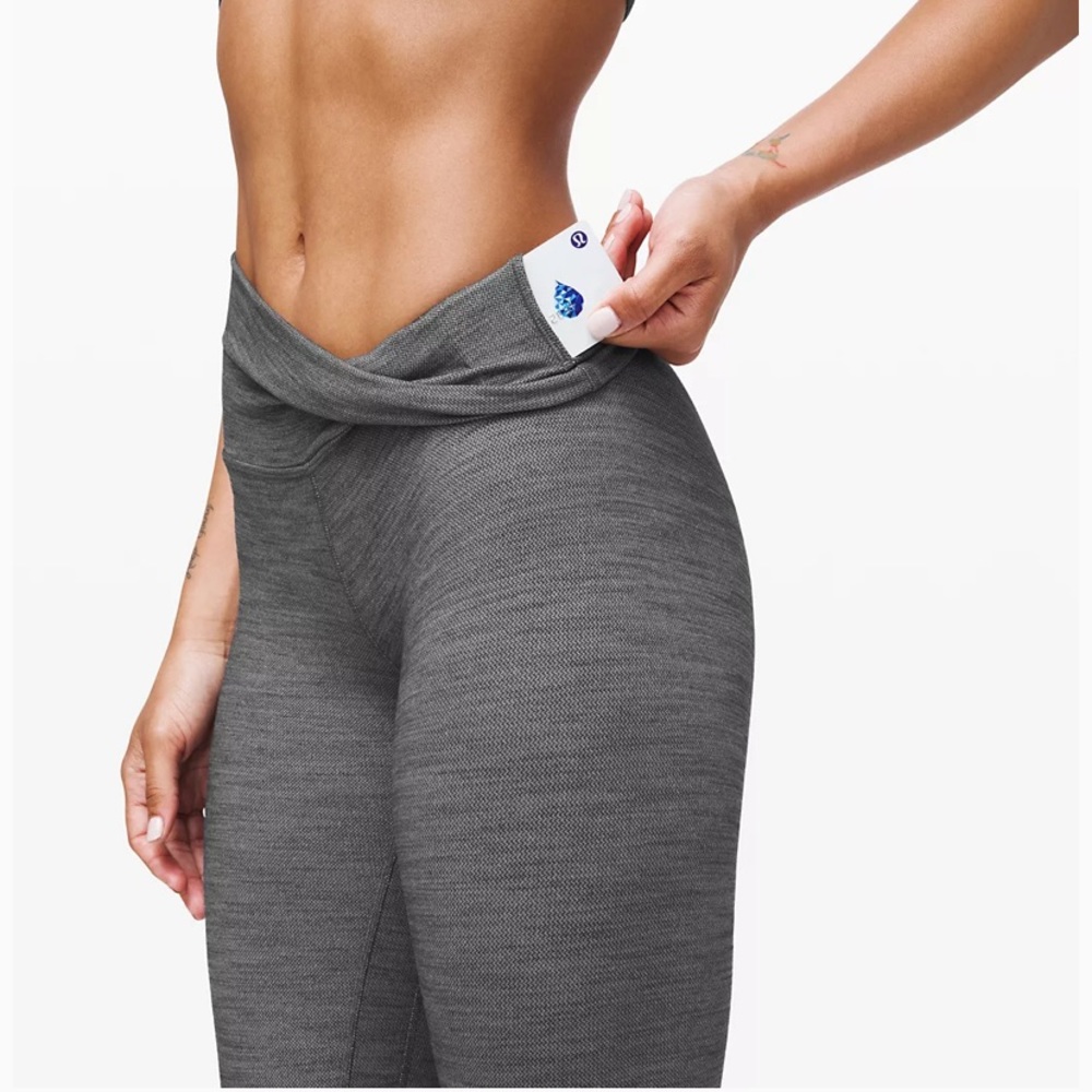 Lululemon Align Pant 25” - Picture 4 of 4